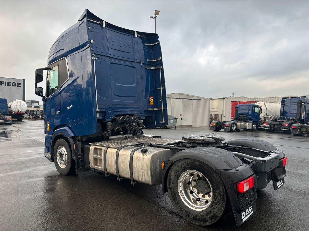 DAF XG+ 530 Retarder + PTO - Cabeza tractora: foto 2 DAF XG+ 530 Retarder + PTO - Cabeza tractora: foto 2