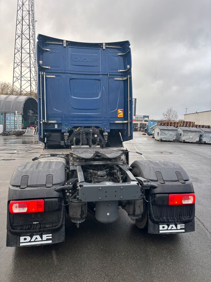 DAF XG+ 530 Retarder + PTO - Cabeza tractora: foto 3 DAF XG+ 530 Retarder + PTO - Cabeza tractora: foto 3