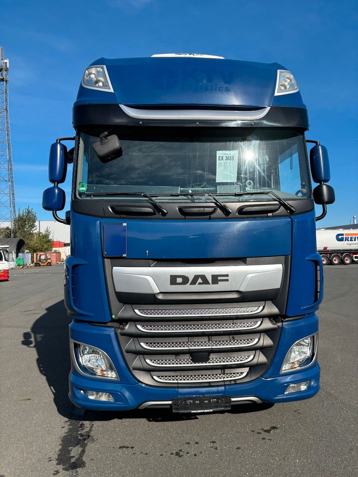 DAF SSC XF 480 Jumbozug + Anh Wecon Staplerhalterung - Camión lona: foto 2 DAF SSC XF 480 Jumbozug + Anh Wecon Staplerhalterung - Camión lona: foto 2