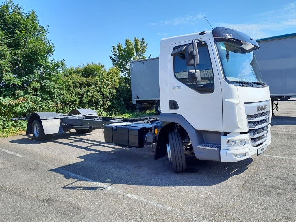 DAF FA XB 260 12t - Camión chasis: foto 4 DAF FA XB 260 12t - Camión chasis: foto 4