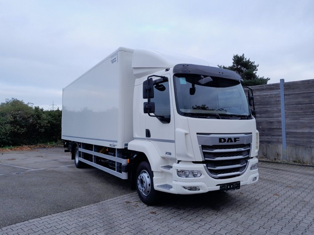 DAF FA XB 290 16t Spier Plywoodkoffer - Camión caja cerrada: foto 2 DAF FA XB 290 16t Spier Plywoodkoffer - Camión caja cerrada: foto 2