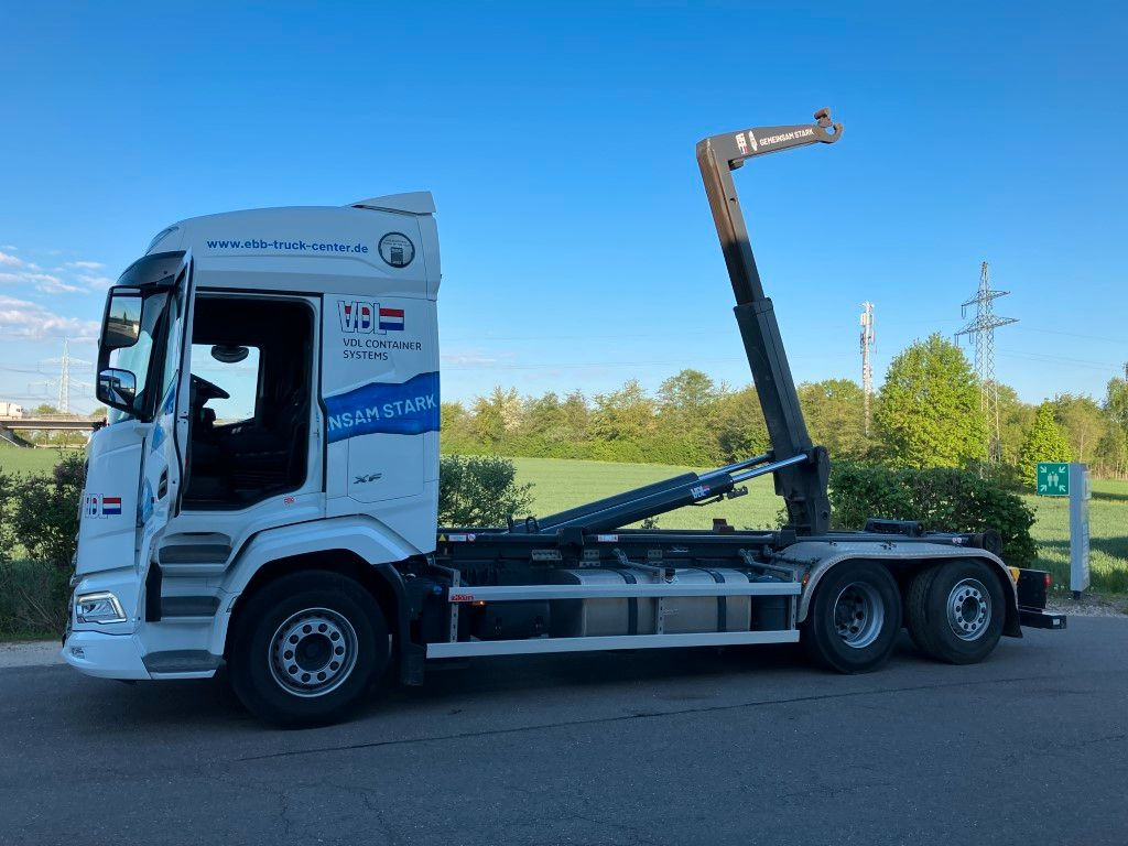 DAF FAN XF 480 mit VDL Abrollkipper DAF FAN XF 480 mit VDL Abrollkipper - Camión multibasculante: foto 3 DAF FAN XF 480 mit VDL Abrollkipper DAF FAN XF 480 mit VDL Abrollkipper - Camión multibasculante: foto 3