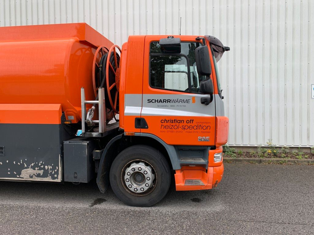DAF FANCF75 - Camión cisterna: foto 3 DAF FANCF75 - Camión cisterna: foto 3