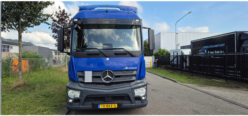 Mercedes-Benz Actros 1833 - Cabeza tractora: foto 3 Mercedes-Benz Actros 1833 - Cabeza tractora: foto 3