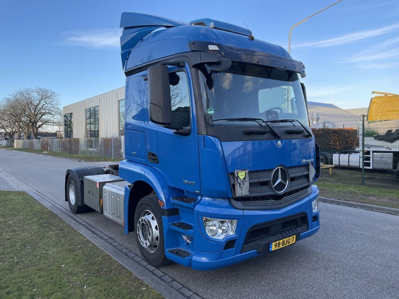Mercedes-Benz Actros 1940 euro 6 ! 3-2017 - Cabeza tractora: foto 2 Mercedes-Benz Actros 1940 euro 6 ! 3-2017 - Cabeza tractora: foto 2