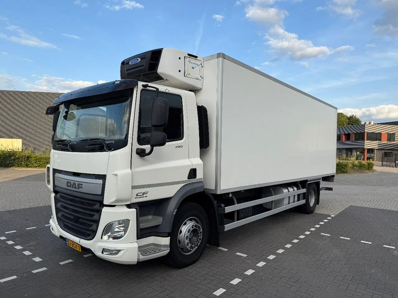 DAF CF 290 2015 euro 6 only 600.000 km - Camión frigorífico: foto 2 DAF CF 290 2015 euro 6 only 600.000 km - Camión frigorífico: foto 2