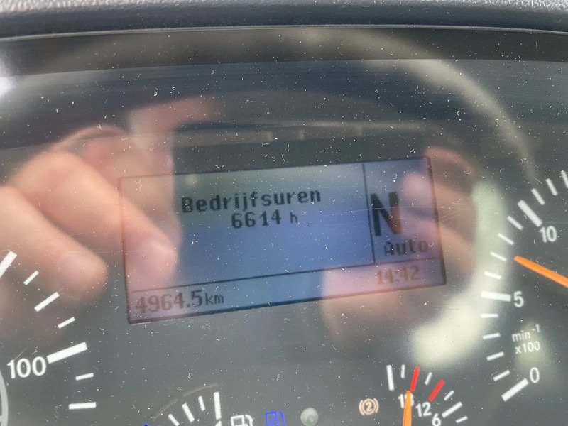 Camión volquete Mercedes-Benz unimog U400: foto 11