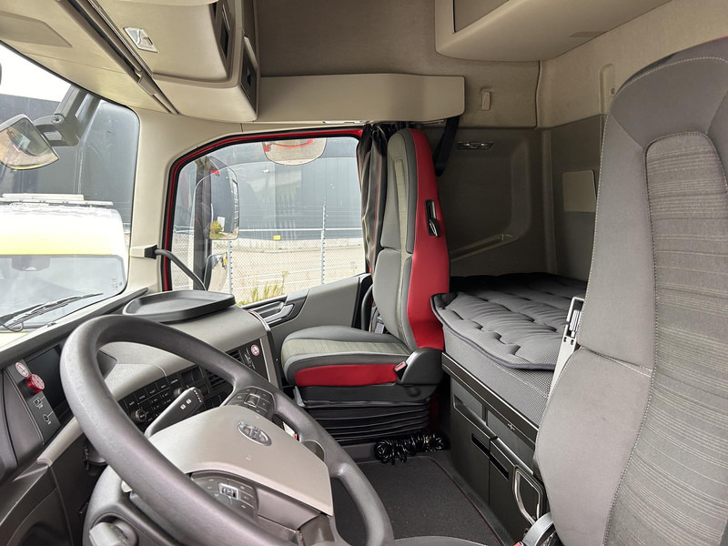 Volvo FH - Cabeza tractora: foto 5 Volvo FH - Cabeza tractora: foto 5