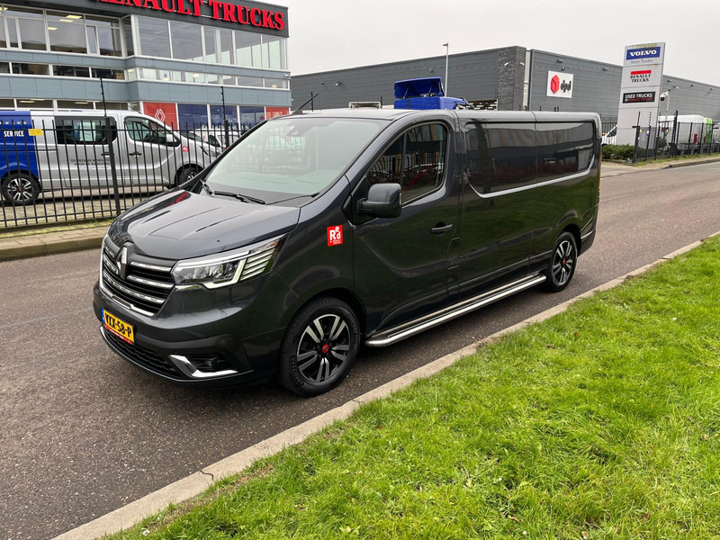 Renault Trafic RED 2.0 DCI 170 pk L2 H1 Luxe uitvoering - Furgoneta pequeña: foto 1 Renault Trafic RED 2.0 DCI 170 pk L2 H1 Luxe uitvoering - Furgoneta pequeña: foto 1