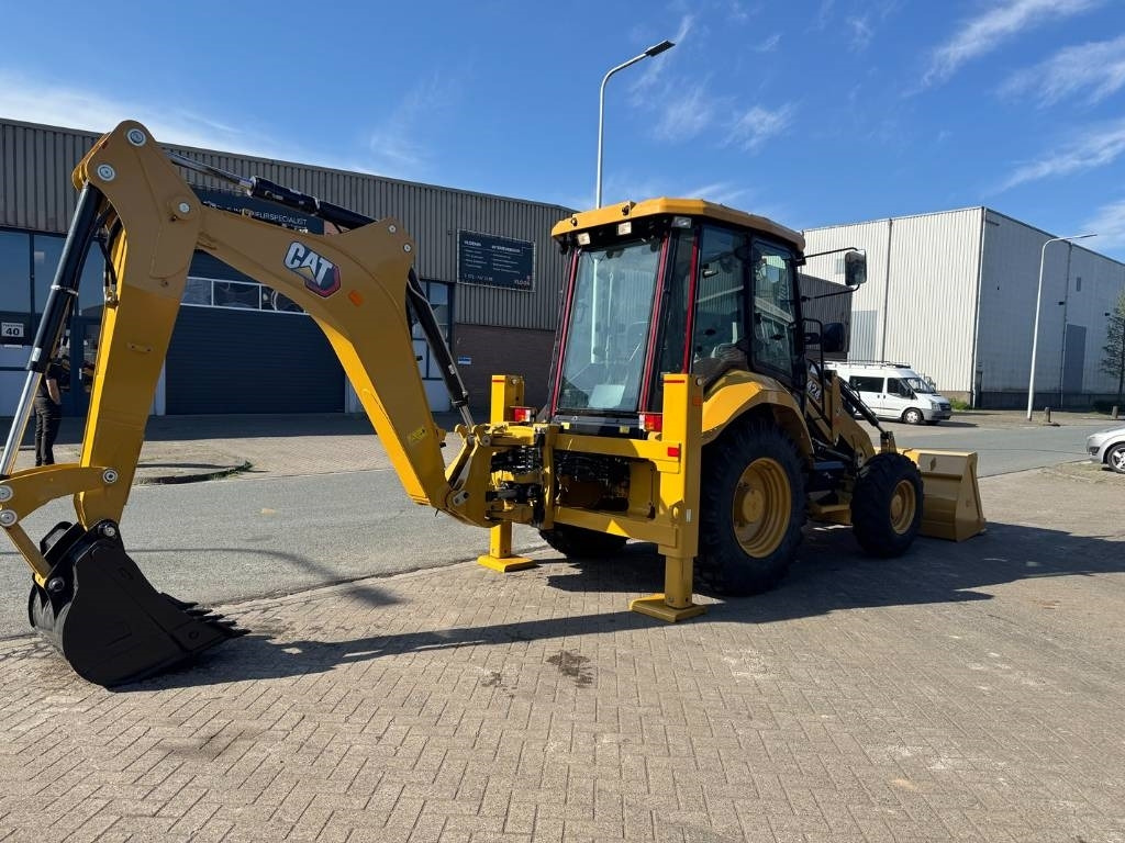 CAT 424 4X4 ( NEW UNUSED ) - Retroexcavadora: foto 4 CAT 424 4X4 ( NEW UNUSED ) - Retroexcavadora: foto 4