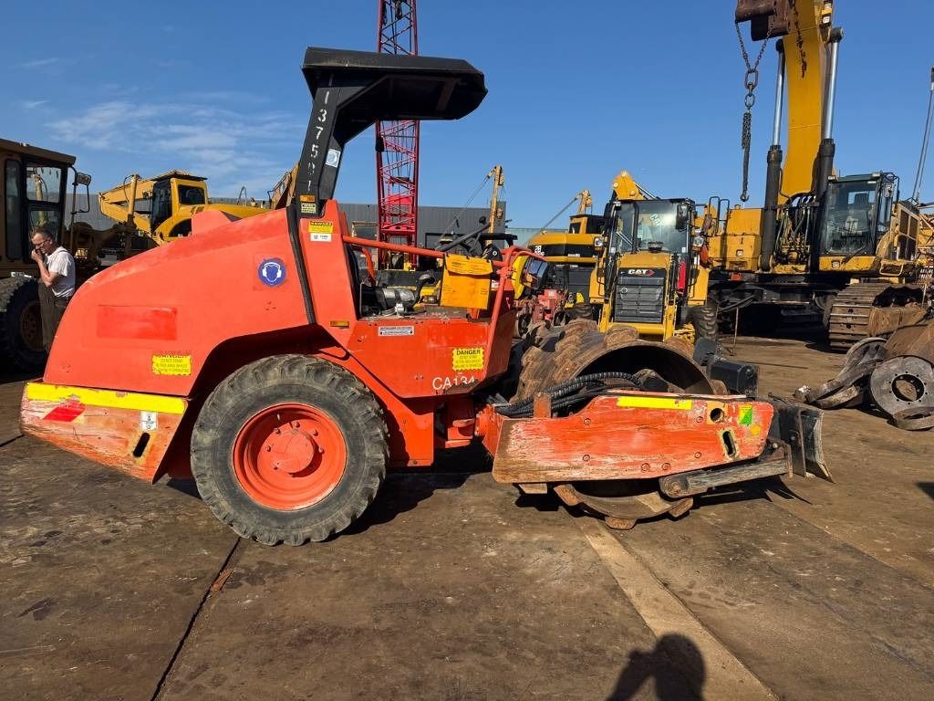 Compactador mixto Dynapac CA 134 PD: foto 6 Compactador mixto Dynapac CA 134 PD: foto 6