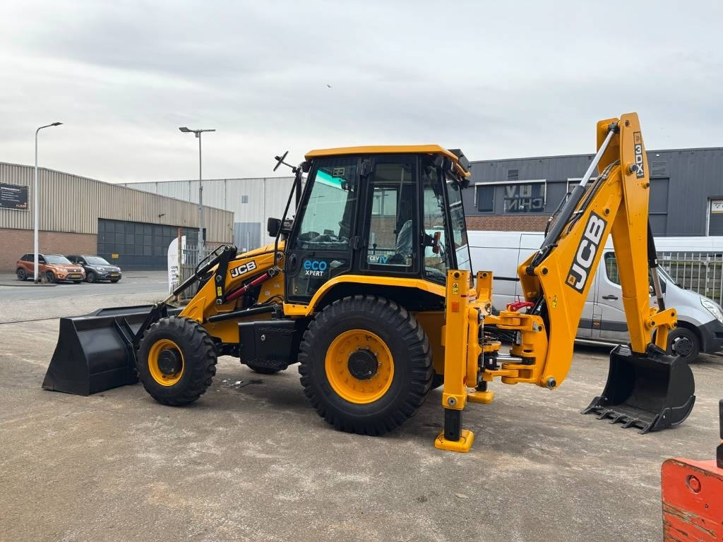 JCB 3CX 4X4 ( UNUSED ) - Retroexcavadora: foto 5 JCB 3CX 4X4 ( UNUSED ) - Retroexcavadora: foto 5