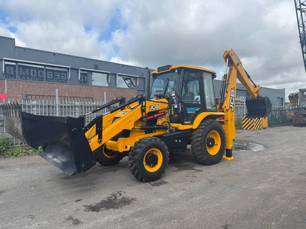 JCB 3dx 6 in 1 bucket ( UNUSED ) - Retroexcavadora: foto 2 JCB 3dx 6 in 1 bucket ( UNUSED ) - Retroexcavadora: foto 2