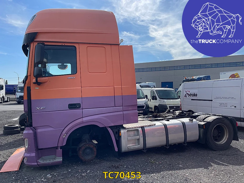 DAF XF Euro6 - Cabeza tractora: foto 2 DAF XF Euro6 - Cabeza tractora: foto 2