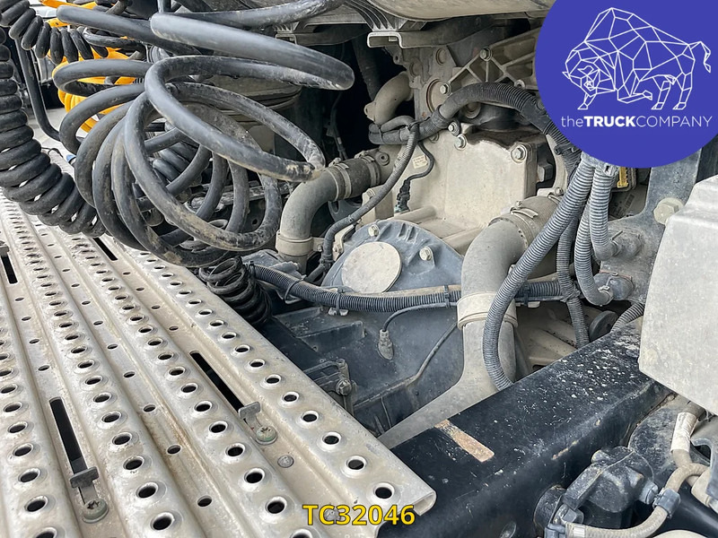 MAN TGX 460 - Cabeza tractora: foto 3 MAN TGX 460 - Cabeza tractora: foto 3