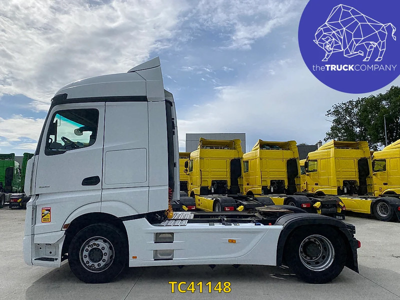 Mercedes-Benz Actros 1845 - Cabeza tractora: foto 2 Mercedes-Benz Actros 1845 - Cabeza tractora: foto 2