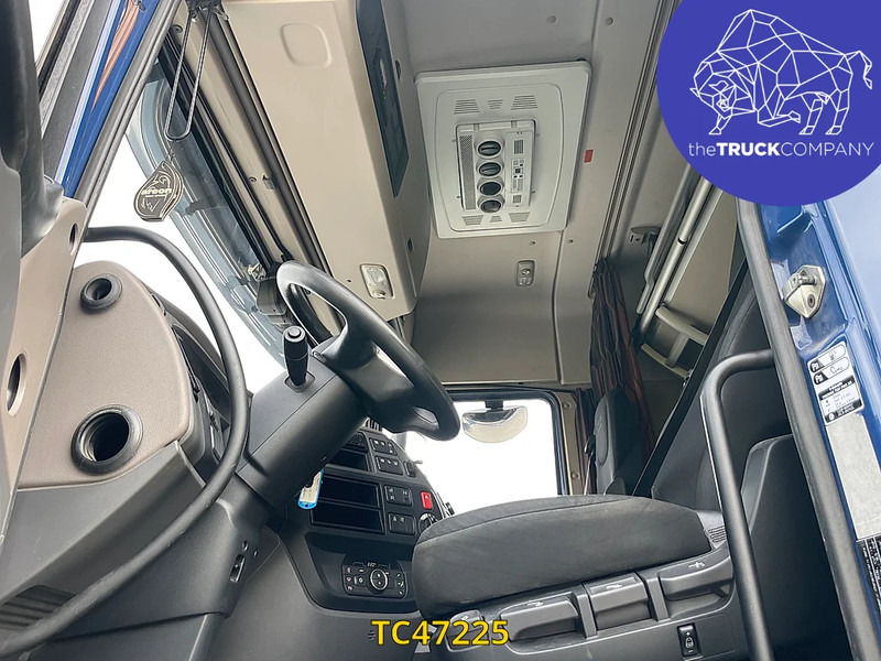 DAF XF Euro6 480 - Camión portacontenedore/ Intercambiable: foto 5 DAF XF Euro6 480 - Camión portacontenedore/ Intercambiable: foto 5