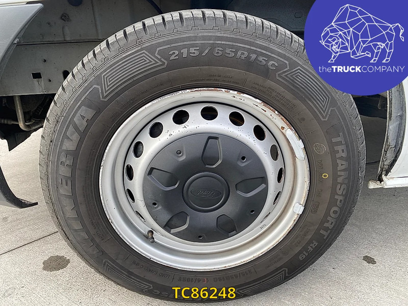 Ford Transit Custom 2.0Tdci dubbele cabine - Furgón: foto 3 Ford Transit Custom 2.0Tdci dubbele cabine - Furgón: foto 3
