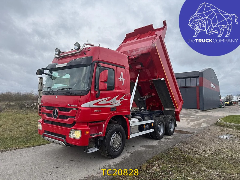 Mercedes-Benz Actros 2655 - Camión volquete: foto 1 Mercedes-Benz Actros 2655 - Camión volquete: foto 1