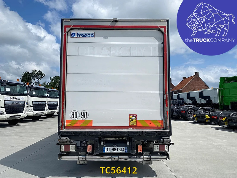 Renault D 240 - Camión frigorífico: foto 1 Renault D 240 - Camión frigorífico: foto 1