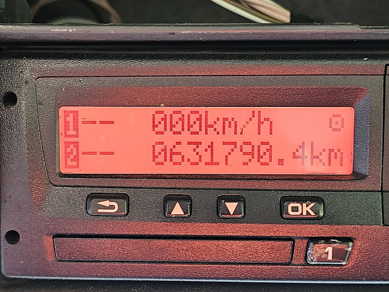 Cabeza tractora MAN 18.420 TGS SHORT CAB INTARDER: foto 9