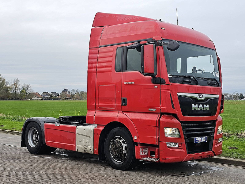 MAN 18.500 TGX XLX SKIRTS RETARDER - Cabeza tractora: foto 5 MAN 18.500 TGX XLX SKIRTS RETARDER - Cabeza tractora: foto 5