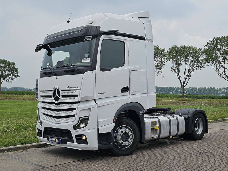 Mercedes-Benz ACTROS 1845 LS BIGSPACE LED 2X TANK - Cabeza tractora: foto 2 Mercedes-Benz ACTROS 1845 LS BIGSPACE LED 2X TANK - Cabeza tractora: foto 2