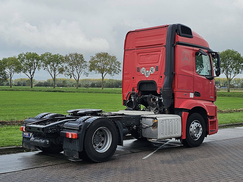 Mercedes-Benz ACTROS 1845 LS - Cabeza tractora: foto 3 Mercedes-Benz ACTROS 1845 LS - Cabeza tractora: foto 3