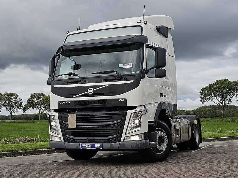 Volvo FM 450 GLOBETROTTER ADR - Cabeza tractora: foto 1 Volvo FM 450 GLOBETROTTER ADR - Cabeza tractora: foto 1