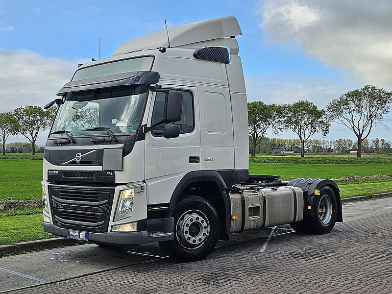 Volvo FM 450 GLOBETROTTER ADR - Cabeza tractora: foto 2 Volvo FM 450 GLOBETROTTER ADR - Cabeza tractora: foto 2