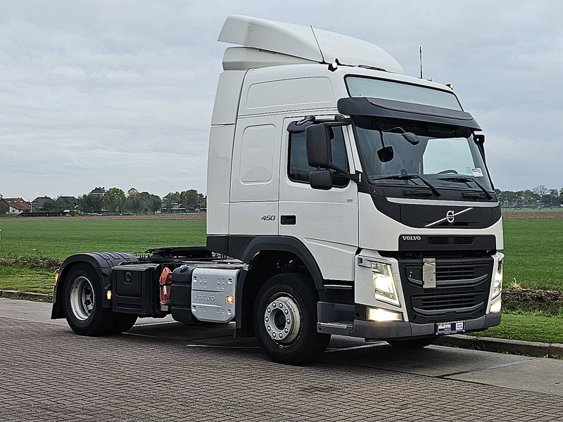 Volvo FM 450 GLOBETROTTER ADR - Cabeza tractora: foto 5 Volvo FM 450 GLOBETROTTER ADR - Cabeza tractora: foto 5