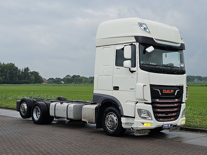 DAF XF 480 - Camión chasis: foto 5 DAF XF 480 - Camión chasis: foto 5