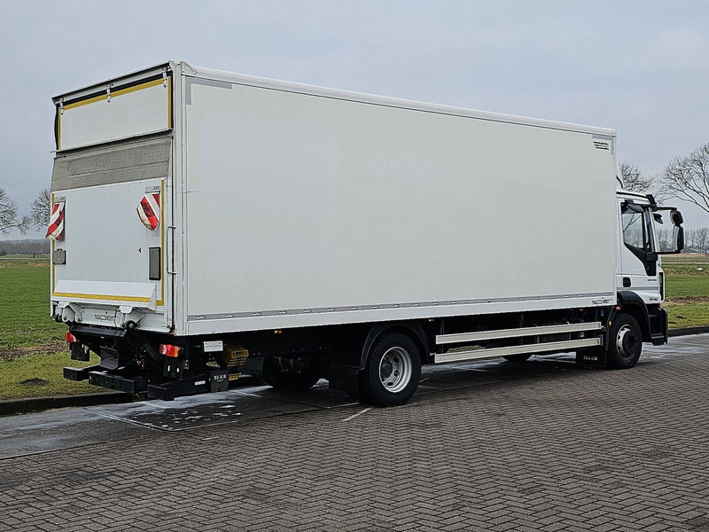 Iveco 120E25 EUROCARGO AIRCO 3 SEATS 102TKM - Camión caja cerrada: foto 3 Iveco 120E25 EUROCARGO AIRCO 3 SEATS 102TKM - Camión caja cerrada: foto 3