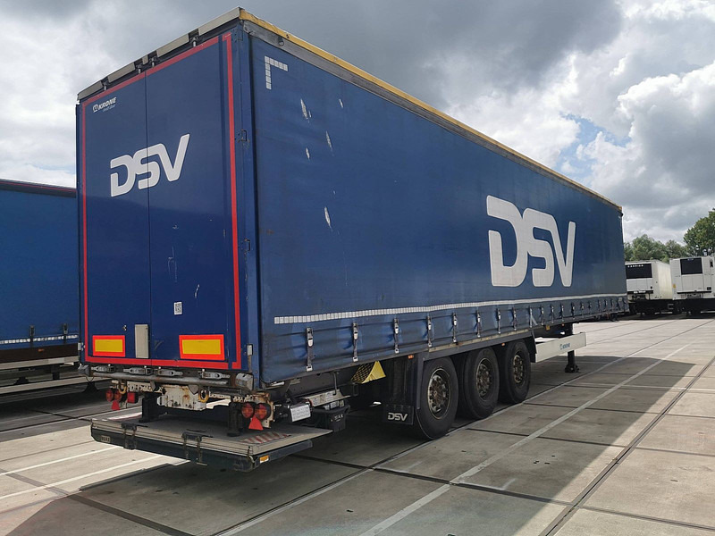 Krone SDP 02 BÄR 2 TONS TAILLIFT - Semirremolque lona: foto 2 Krone SDP 02 BÄR 2 TONS TAILLIFT - Semirremolque lona: foto 2