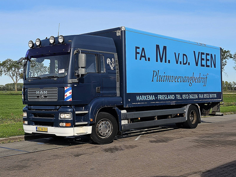 MAN 18.320 TGA LX LIFT NL-TRUCK - Camión caja cerrada: foto 2 MAN 18.320 TGA LX LIFT NL-TRUCK - Camión caja cerrada: foto 2