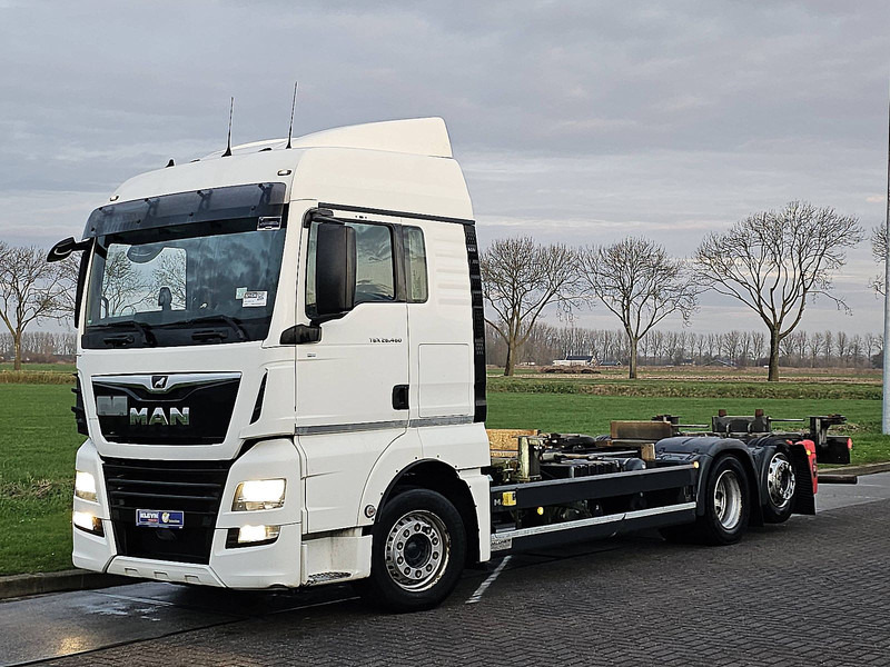 MAN 26.460 TGX - Camión portacontenedore/ Intercambiable: foto 2 MAN 26.460 TGX - Camión portacontenedore/ Intercambiable: foto 2