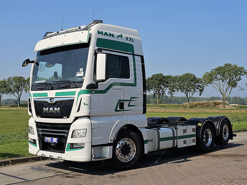MAN 26.500 TGX XXL 6X2-4 LL WB420 - Camión chasis: foto 2 MAN 26.500 TGX XXL 6X2-4 LL WB420 - Camión chasis: foto 2