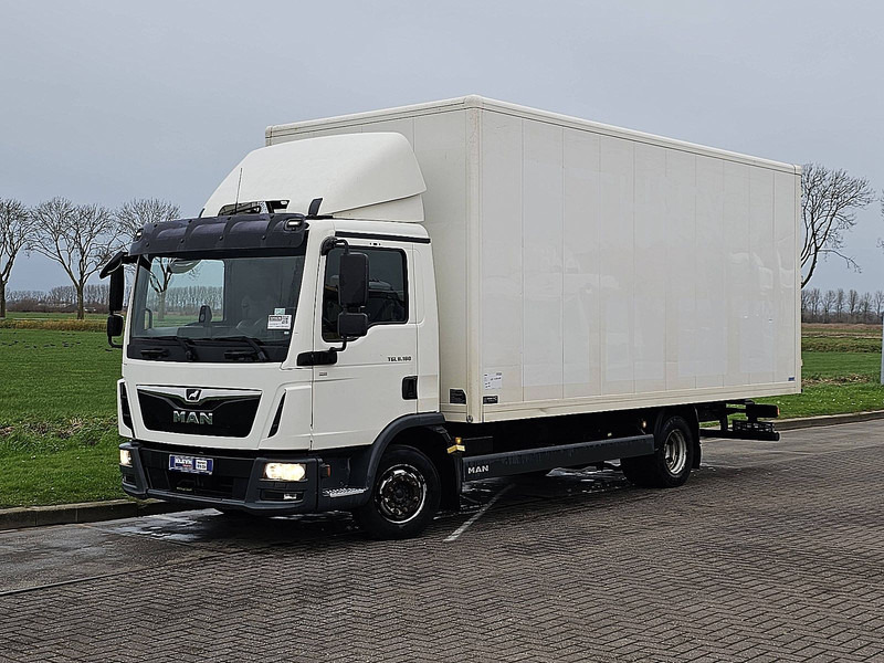 MAN 8.180 TGL Möbelkoffer - Camión caja cerrada: foto 2 MAN 8.180 TGL Möbelkoffer - Camión caja cerrada: foto 2