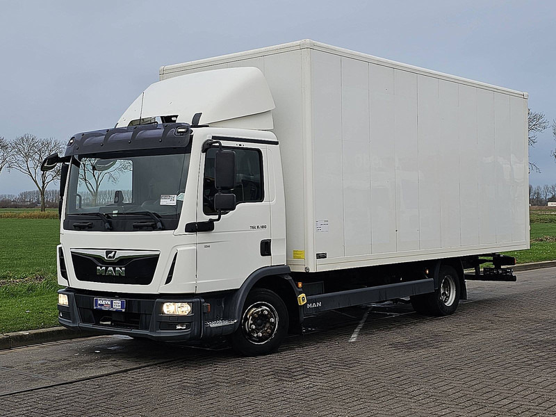 MAN 8.180 TGL Möbelkoffer - Camión caja cerrada: foto 2 MAN 8.180 TGL Möbelkoffer - Camión caja cerrada: foto 2