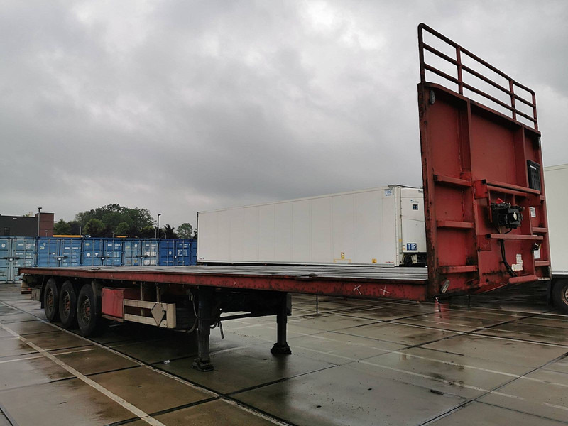 Pacton T3-001 8 TWISTLOCKS 20-40FT - Semirremolque plataforma/ Caja abierta: foto 3 Pacton T3-001 8 TWISTLOCKS 20-40FT - Semirremolque plataforma/ Caja abierta: foto 3