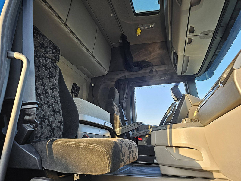 Camión multibasculante Scania R450 6x2*4: foto 7