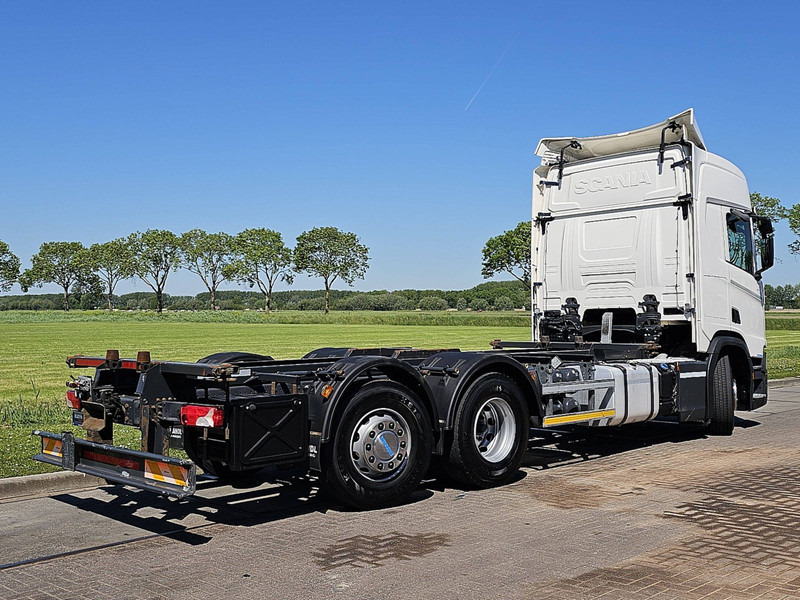 Scania R450 6x2*4 - Camión portacontenedore/ Intercambiable: foto 3 Scania R450 6x2*4 - Camión portacontenedore/ Intercambiable: foto 3