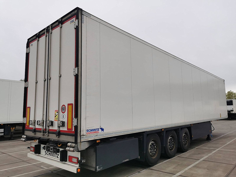 Schmitz Cargobull SKO BI TEMP MEATRAILS - Semirremolque frigorífico: foto 2 Schmitz Cargobull SKO BI TEMP MEATRAILS - Semirremolque frigorífico: foto 2