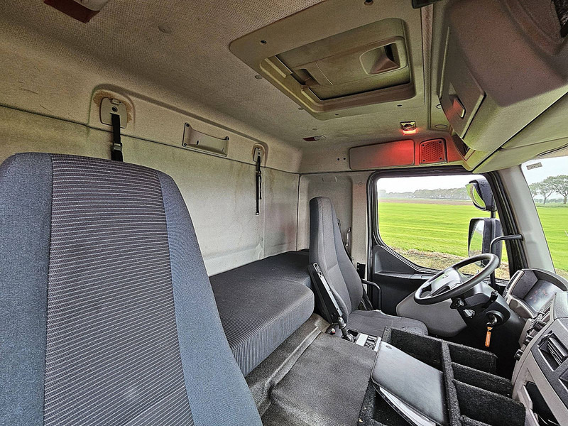 Camión caja cerrada Volvo FE 250.18: foto 13 Camión caja cerrada Volvo FE 250.18: foto 13