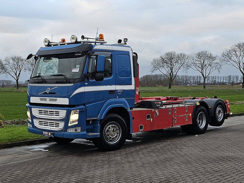 Volvo FM 450 6X2*4 HIAB XR18SL56 - Camión multibasculante: foto 2 Volvo FM 450 6X2*4 HIAB XR18SL56 - Camión multibasculante: foto 2
