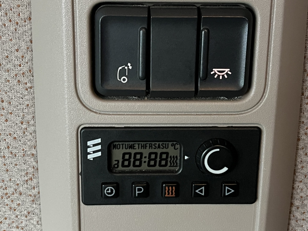 Daf XF 440 Euro6 Klimaanlage Motorbremse+ 2x Bett - Cabeza tractora: foto 2 Daf XF 440 Euro6 Klimaanlage Motorbremse+ 2x Bett - Cabeza tractora: foto 2