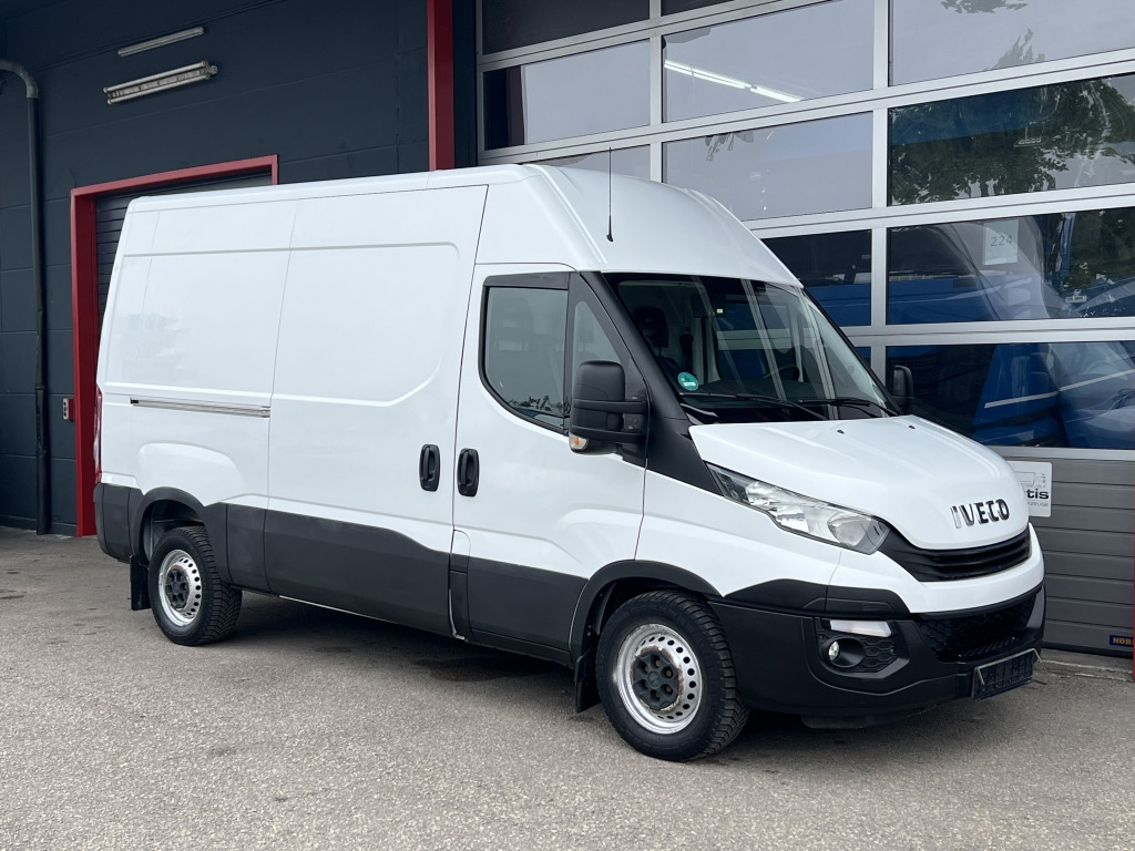 Iveco Daily 35S16 E6 Klima Tempomat Kamera AHK-3.500kg - Furgón: foto 1 Iveco Daily 35S16 E6 Klima Tempomat Kamera AHK-3.500kg - Furgón: foto 1
