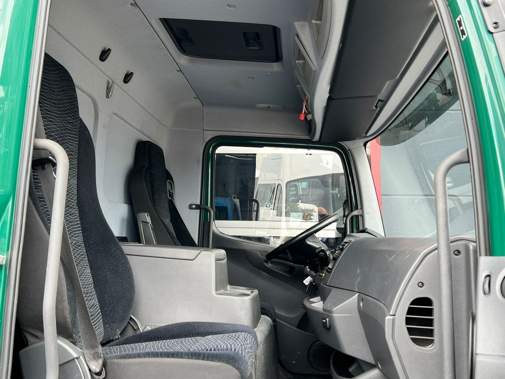 Furgoneta con caja de lona Mercedes-Benz Atego 823 Euro6 Klima 6,1m P+P AHK Orig. 164.tkm: foto 12