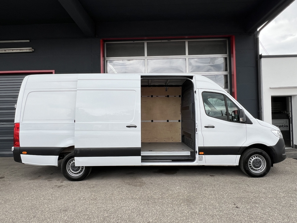 Mercedes-Benz Sprinter 317 CDI Euro6d MAXI Kamera AHK Org84`km - Furgón: foto 3 Mercedes-Benz Sprinter 317 CDI Euro6d MAXI Kamera AHK Org84`km - Furgón: foto 3