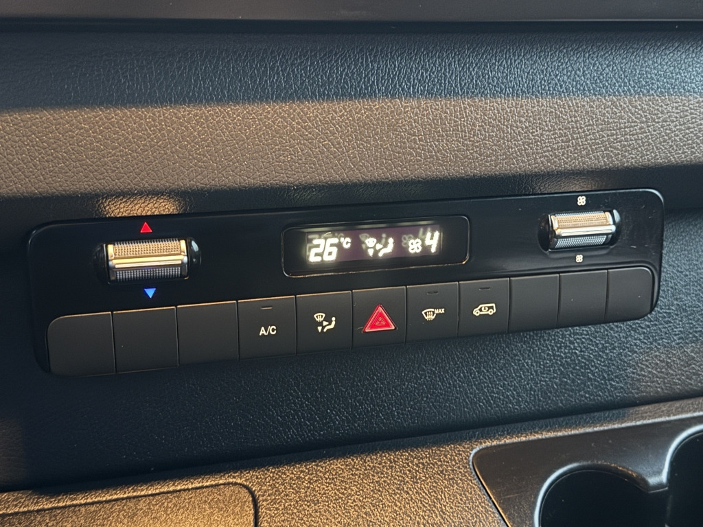 Mercedes-Benz Sprinter 319 CDI V6 DOKA Klima Luftfederung AHK - Furgoneta con caja de lona, Furgoneta combi: foto 3 Mercedes-Benz Sprinter 319 CDI V6 DOKA Klima Luftfederung AHK - Furgoneta con caja de lona, Furgoneta combi: foto 3